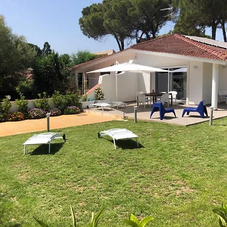 Polimia In Full Relaxation Villa Fontane Bianche